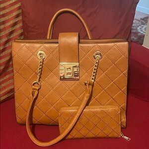 Elegant Tan Quilted Handbag Set